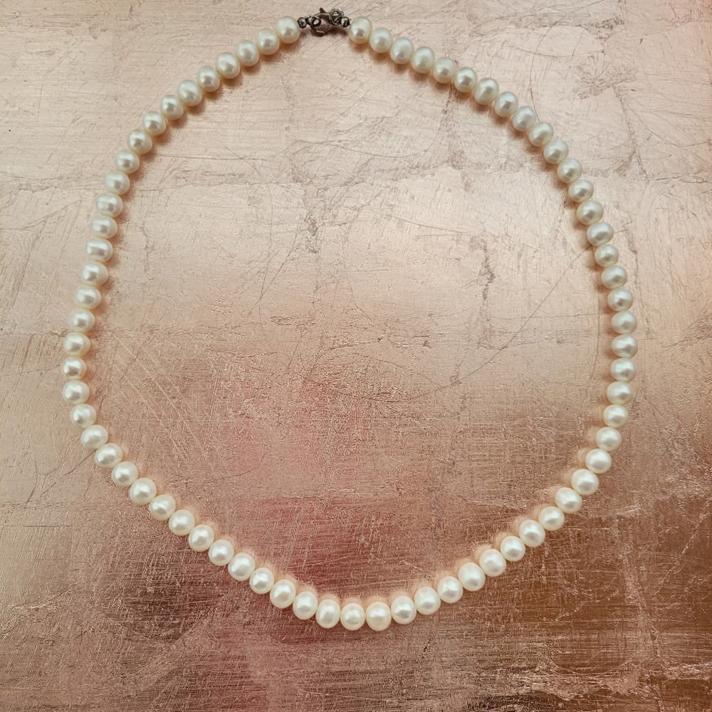 Vintage Faux Pearl Necklace | 20"